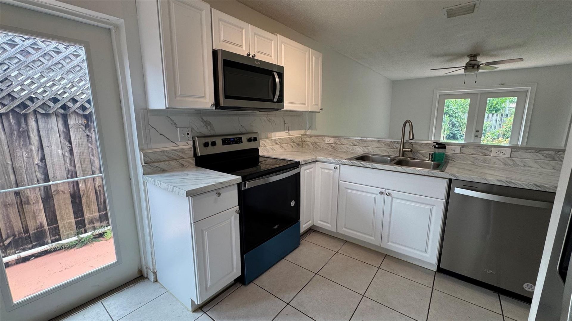 14332 SW 163rd Street, Miami, FL 33177 Photo