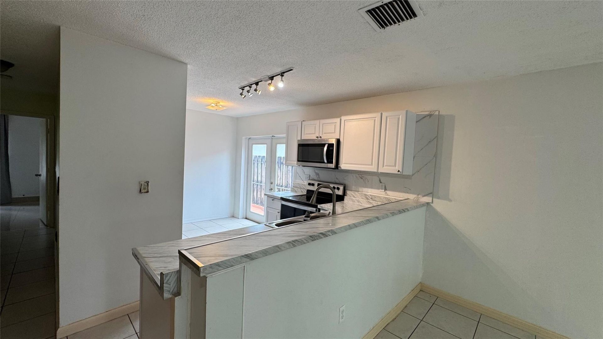 14332 SW 163rd Street, Miami, FL 33177 Photo