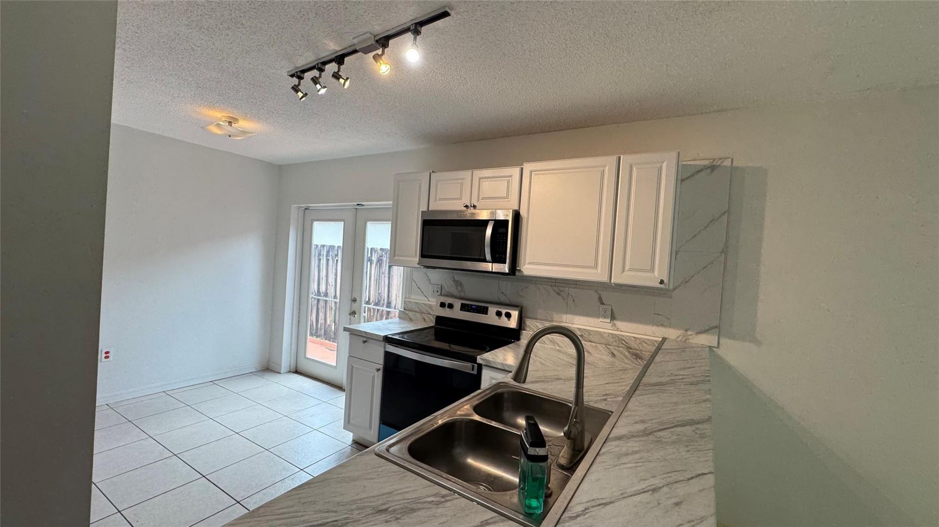 14332 SW 163rd Street, Miami, FL 33177 Photo
