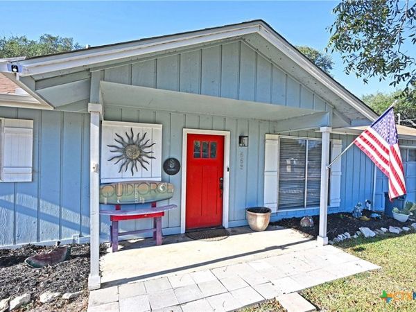 553 Scenic Drive , Canyon Lake, TX 78133