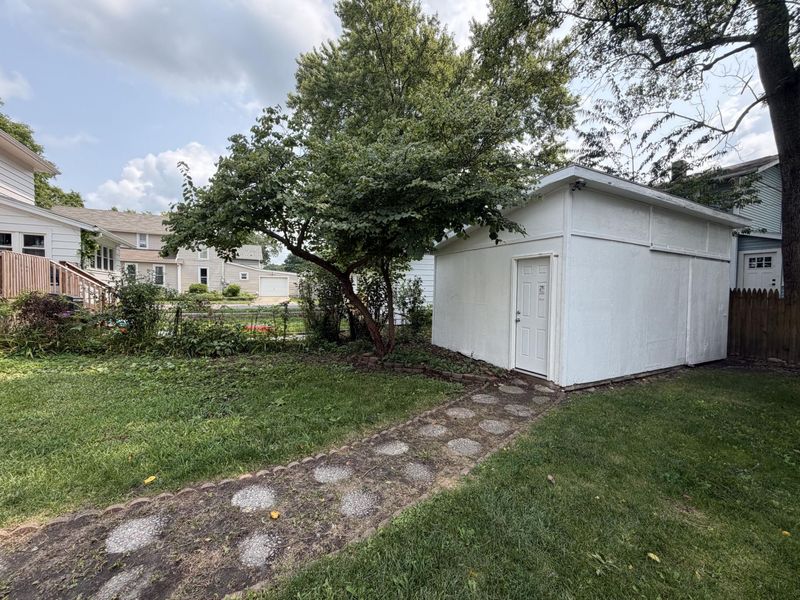 212 E Spring Avenue, Bellefontaine, OH 43311 Photo 11