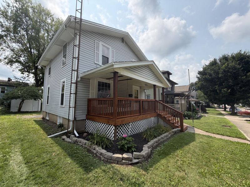 212 E Spring Avenue, Bellefontaine, OH 43311 Photo 3
