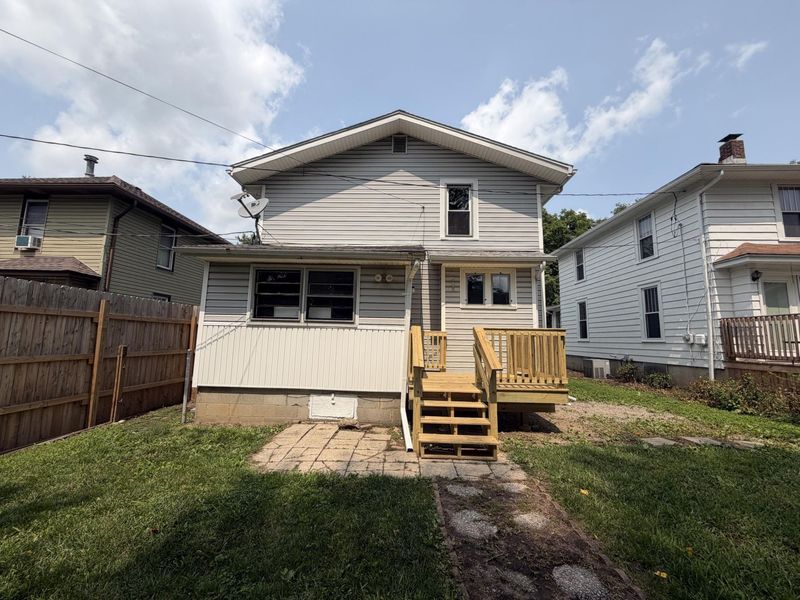 212 E Spring Avenue, Bellefontaine, OH 43311 Photo 6