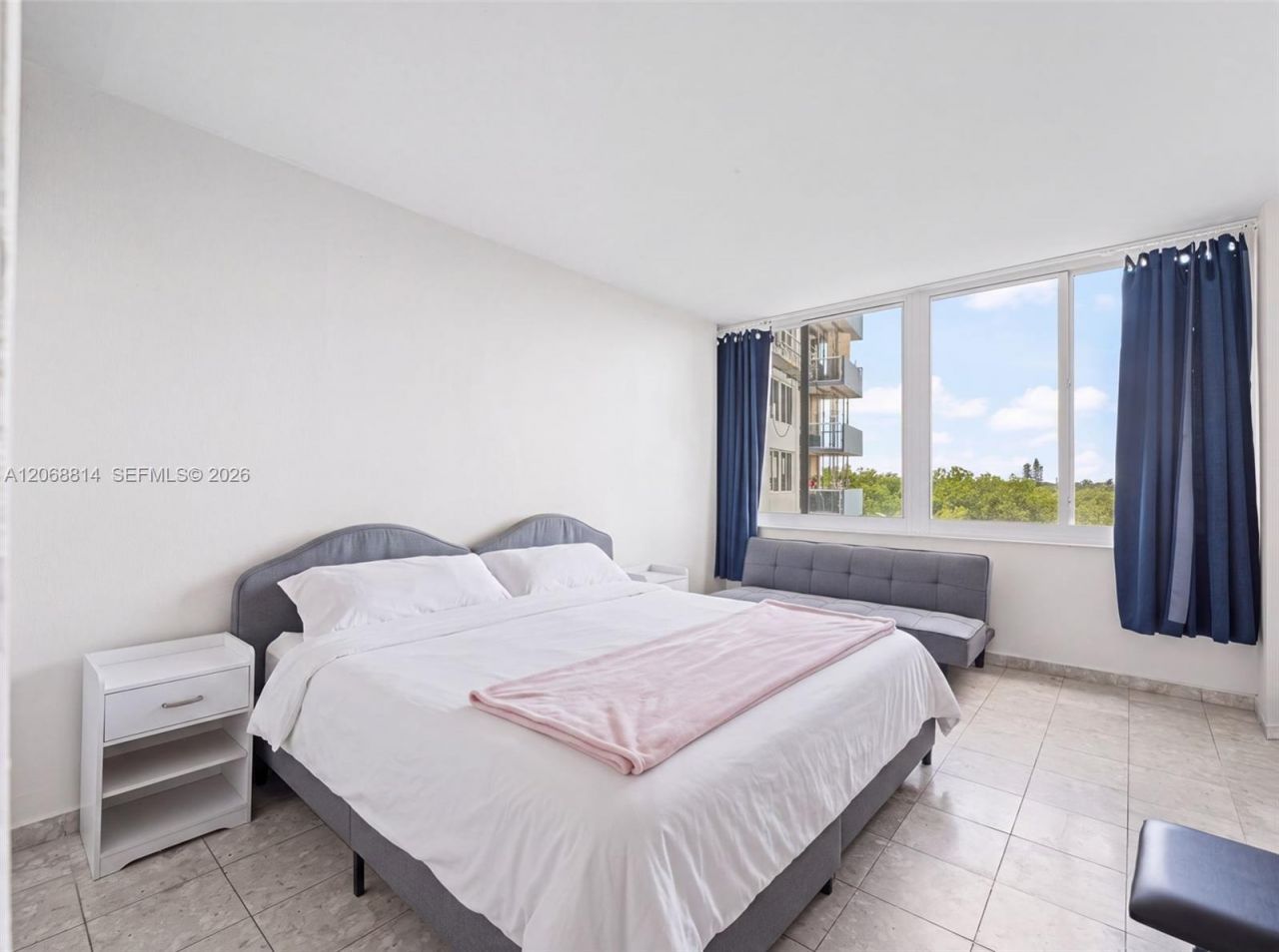 7441 Wayne Ave, Unit 3H, Miami Beach, FL 33141 Photo