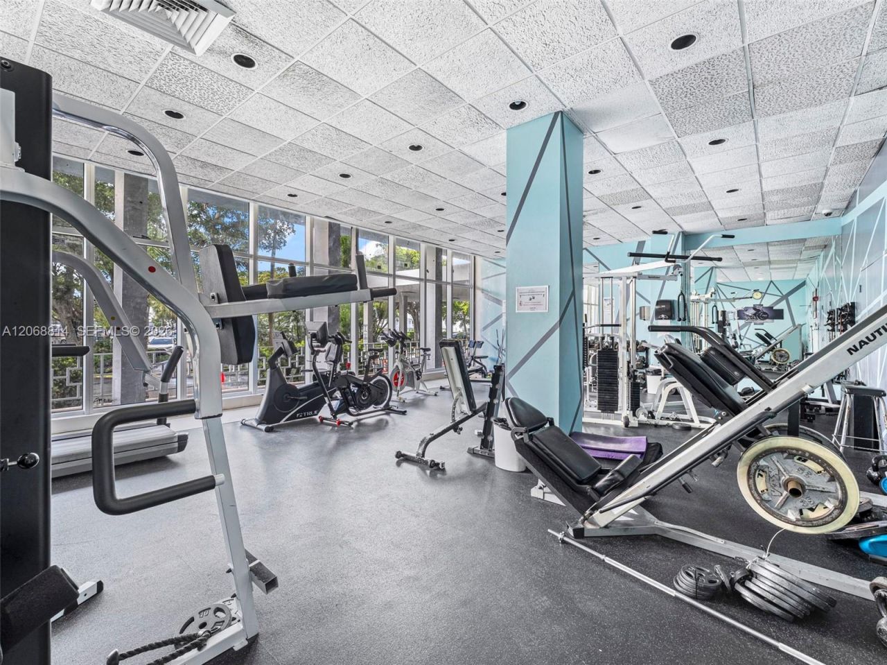 7441 Wayne Ave, Unit 3H, Miami Beach, FL 33141 Photo