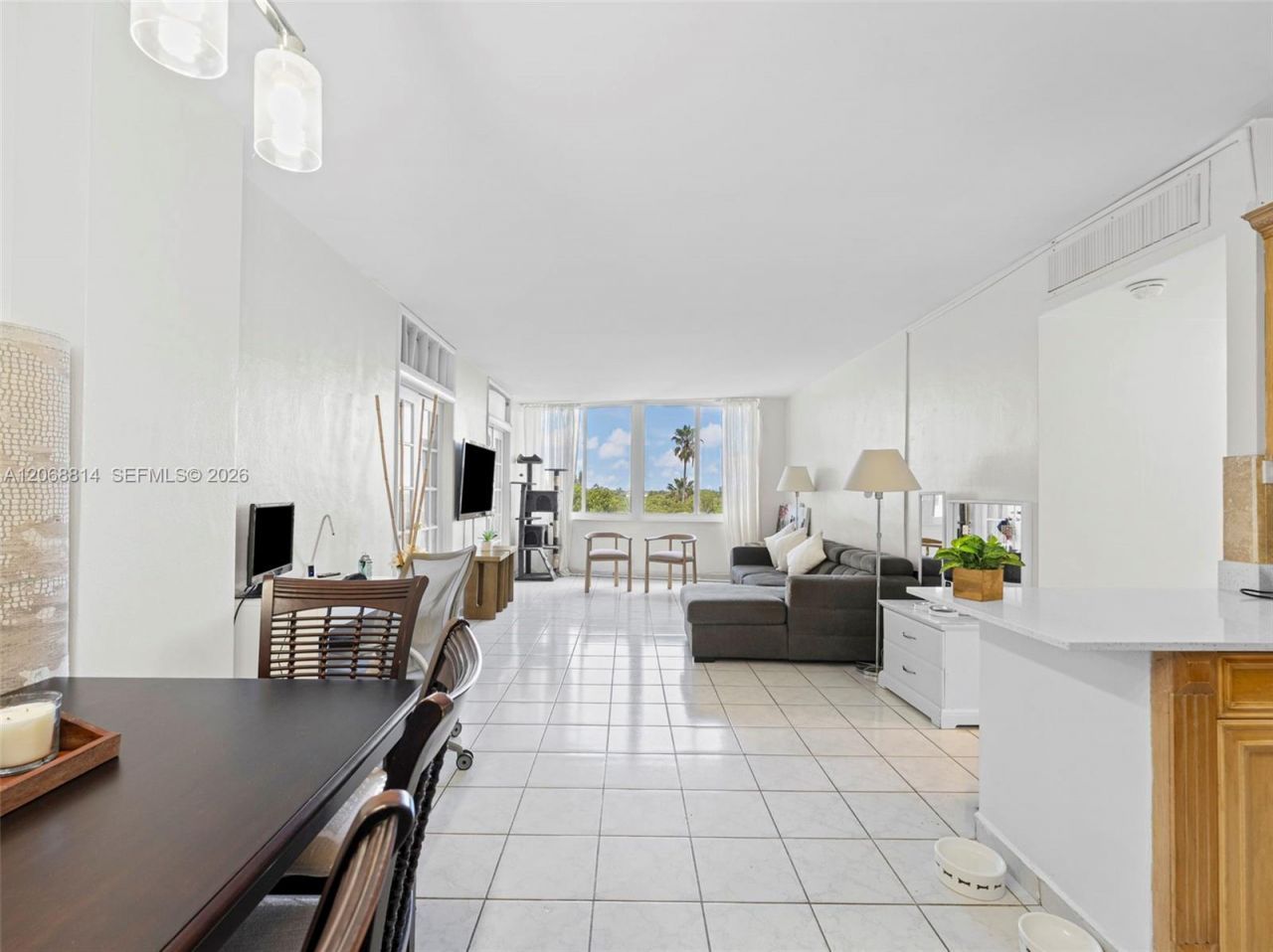 7441 Wayne Ave, Unit 3H, Miami Beach, FL 33141 Photo