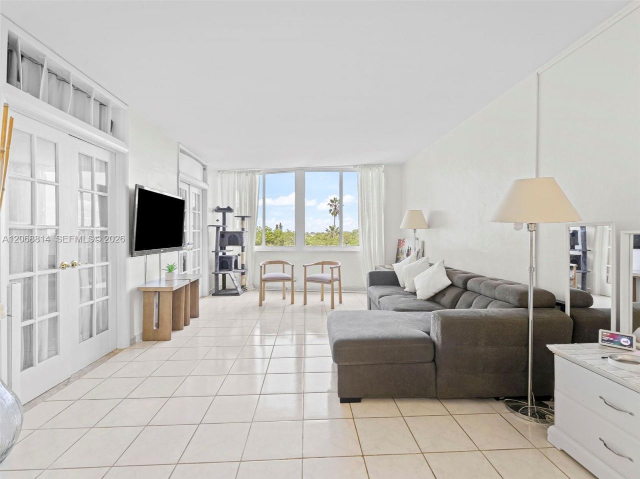 7441 Wayne Ave, Unit 3H, Miami Beach, FL 33141 Photo