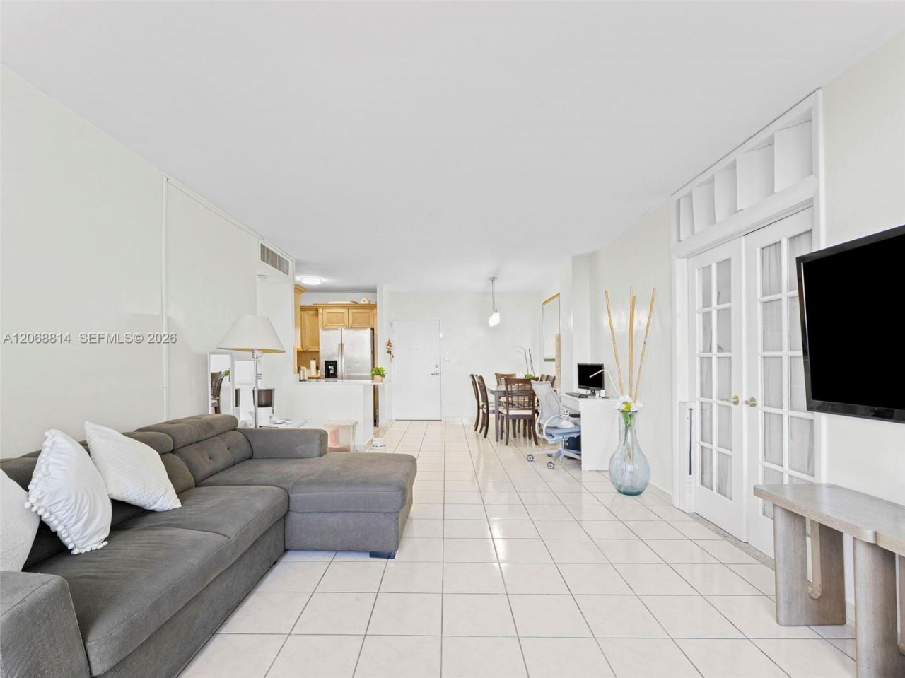 7441 Wayne Ave, Unit 3H, Miami Beach, FL 33141 Photo