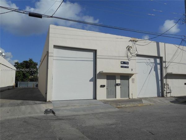 1455 NE 129th St , North Miami, FL 33161