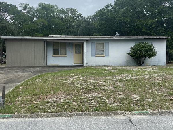 109 SW 3rd Avenue, Fort Walton Beach, FL 32548