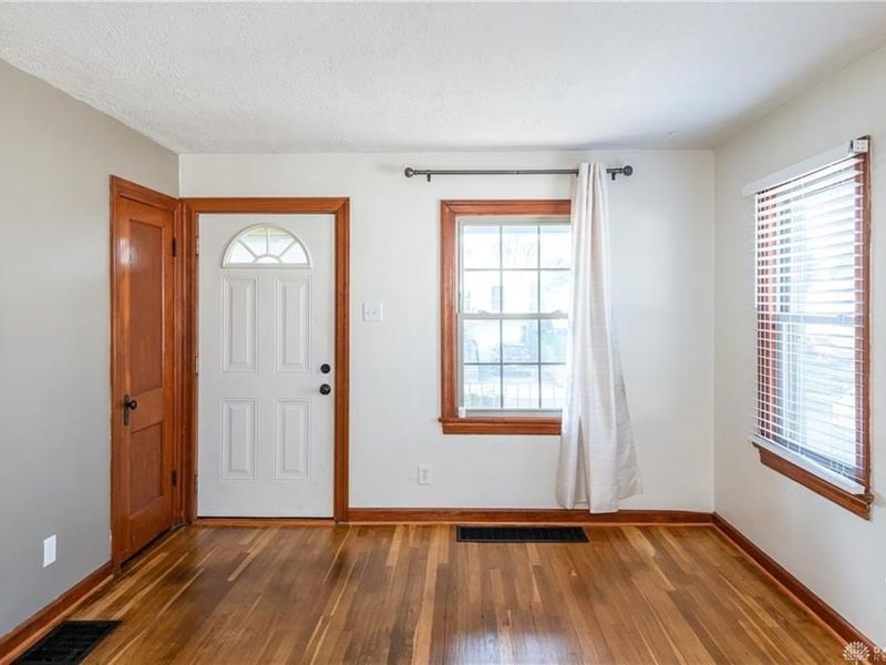 2720 Ferncliff Avenue, Dayton, OH 45420 Photo 2