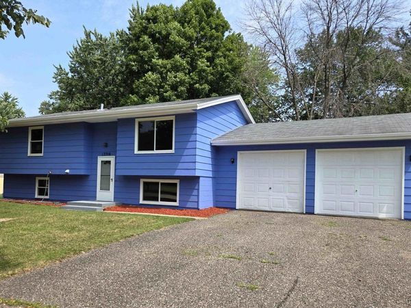 13316 Valley Forge Lane N, Champlin, MN 55316