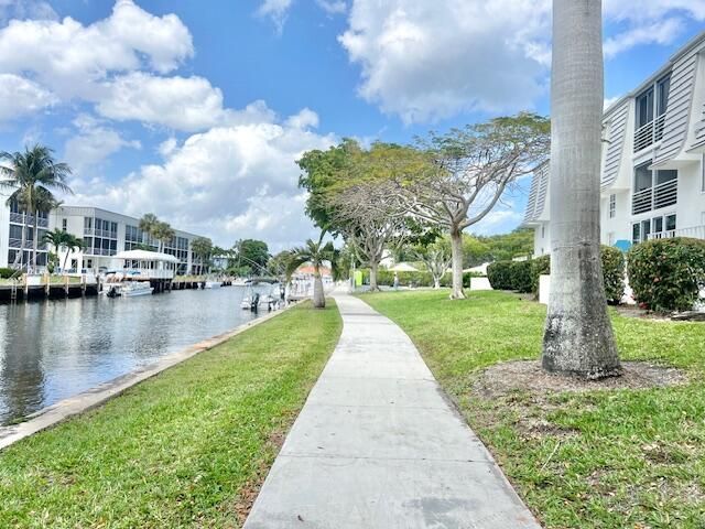 765 Jeffery Street, Unit 1-101, Boca Raton, FL 33487 Photo