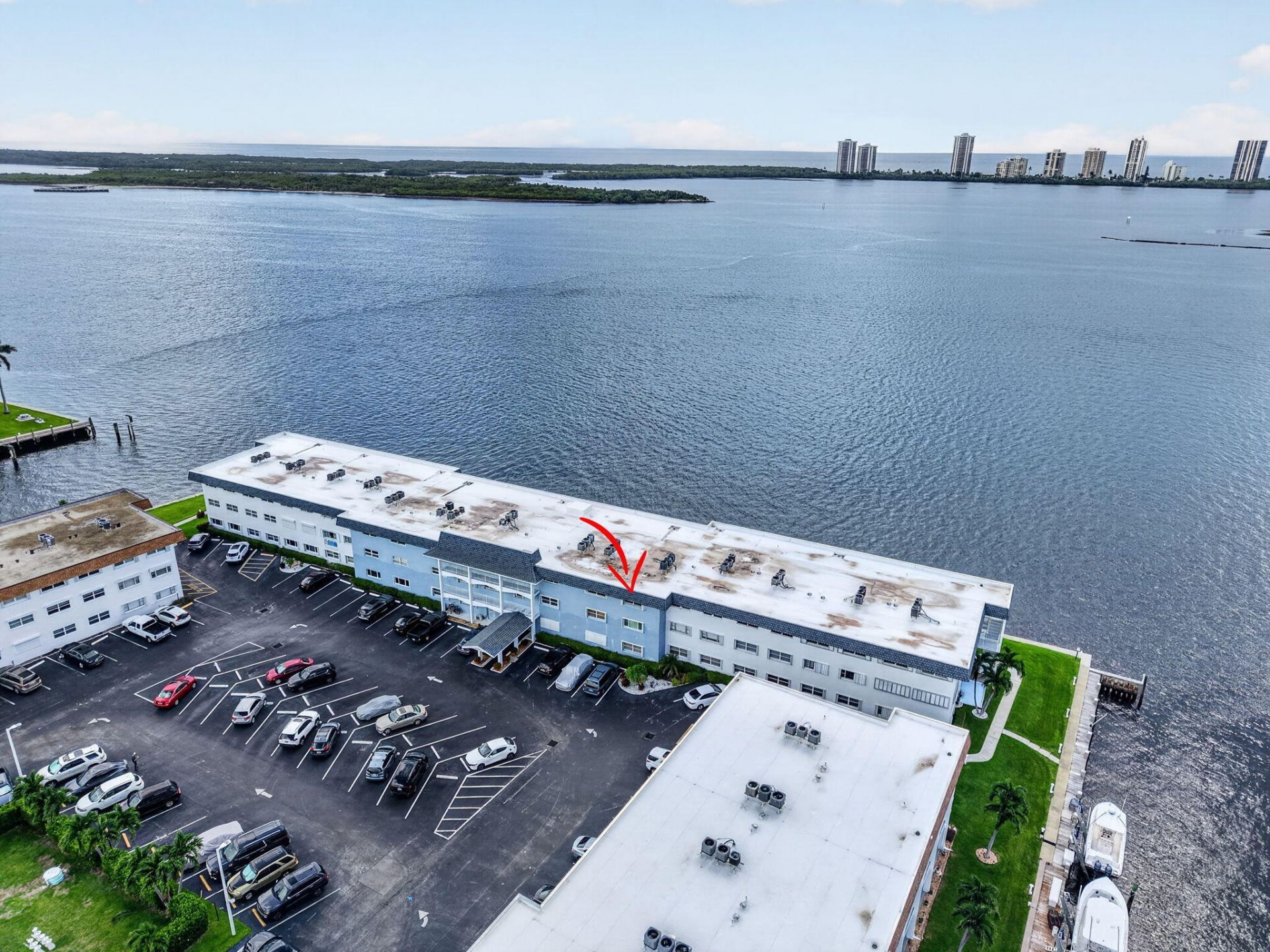 100 Shore Court, Unit 311, North Palm Beach, FL 33408 Photo
