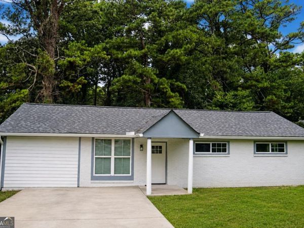 2911 Macon Drive SW, Atlanta, GA 30354