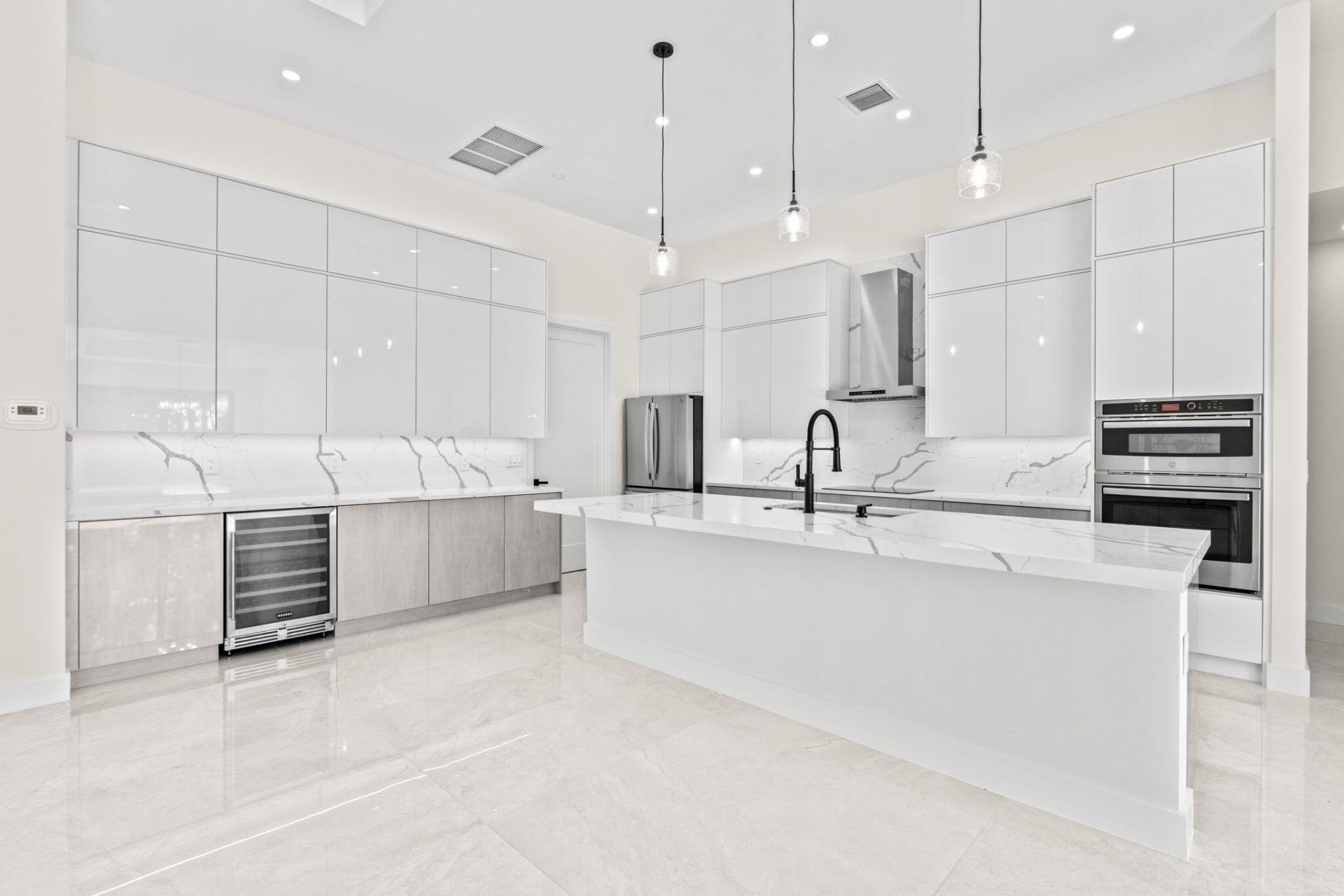 16024 84th Court N, The Acreage, FL 33470 Photo