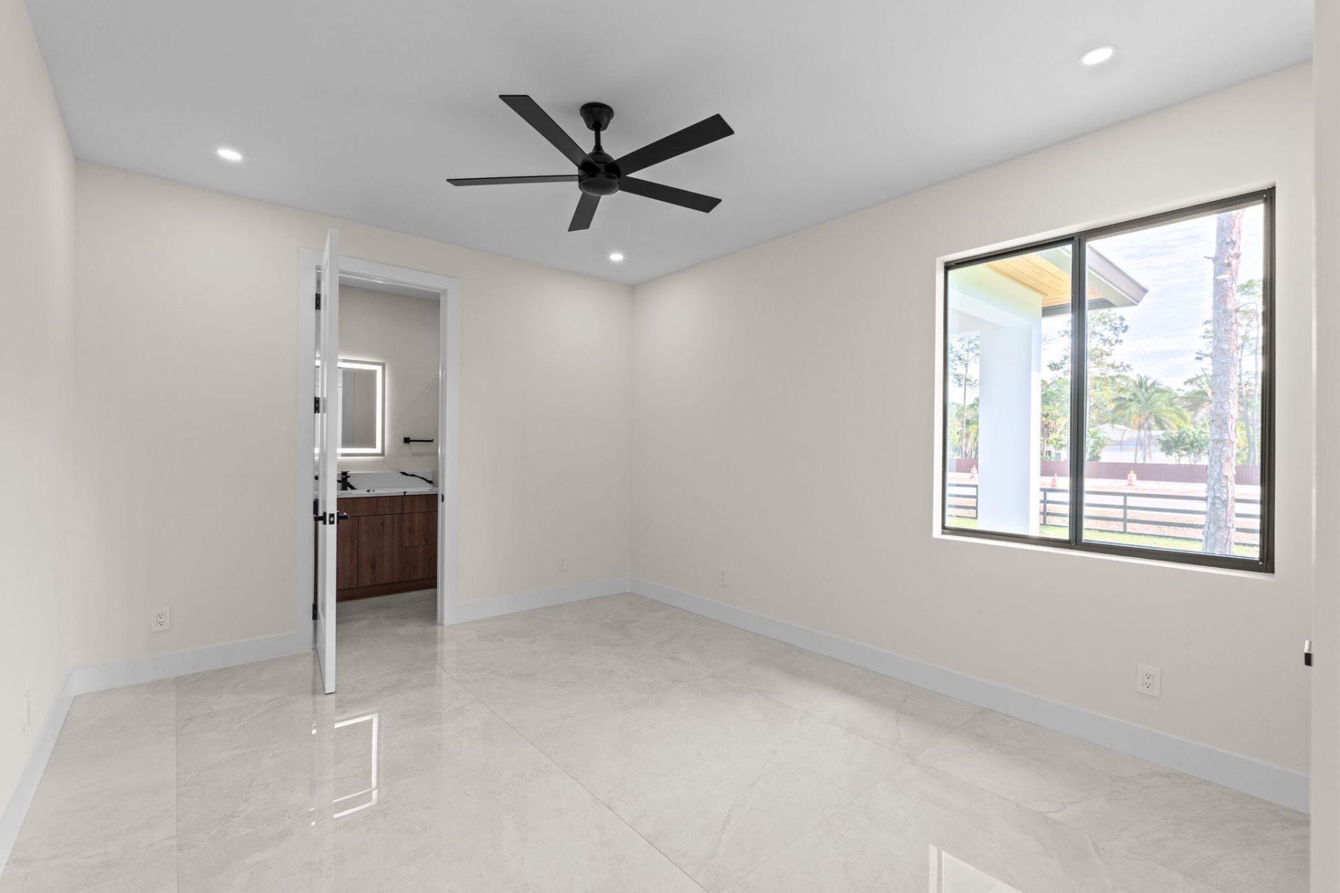 16024 84th Court N, The Acreage, FL 33470 Photo