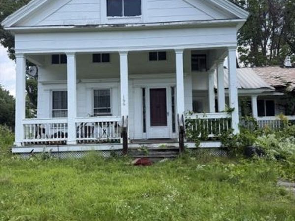 166 Route 20, Chester, MA 01011