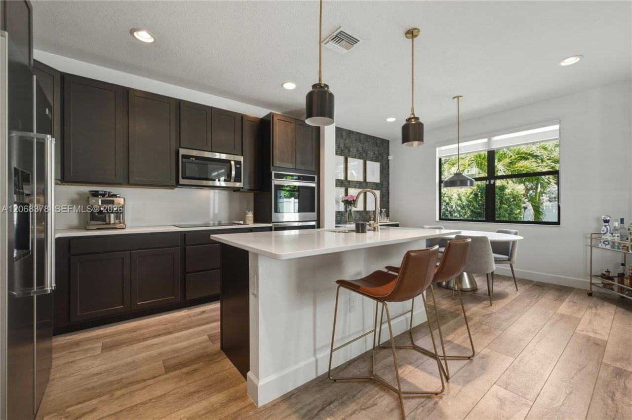 3545 NW 1st St, Pompano Beach, FL 33069 Photo