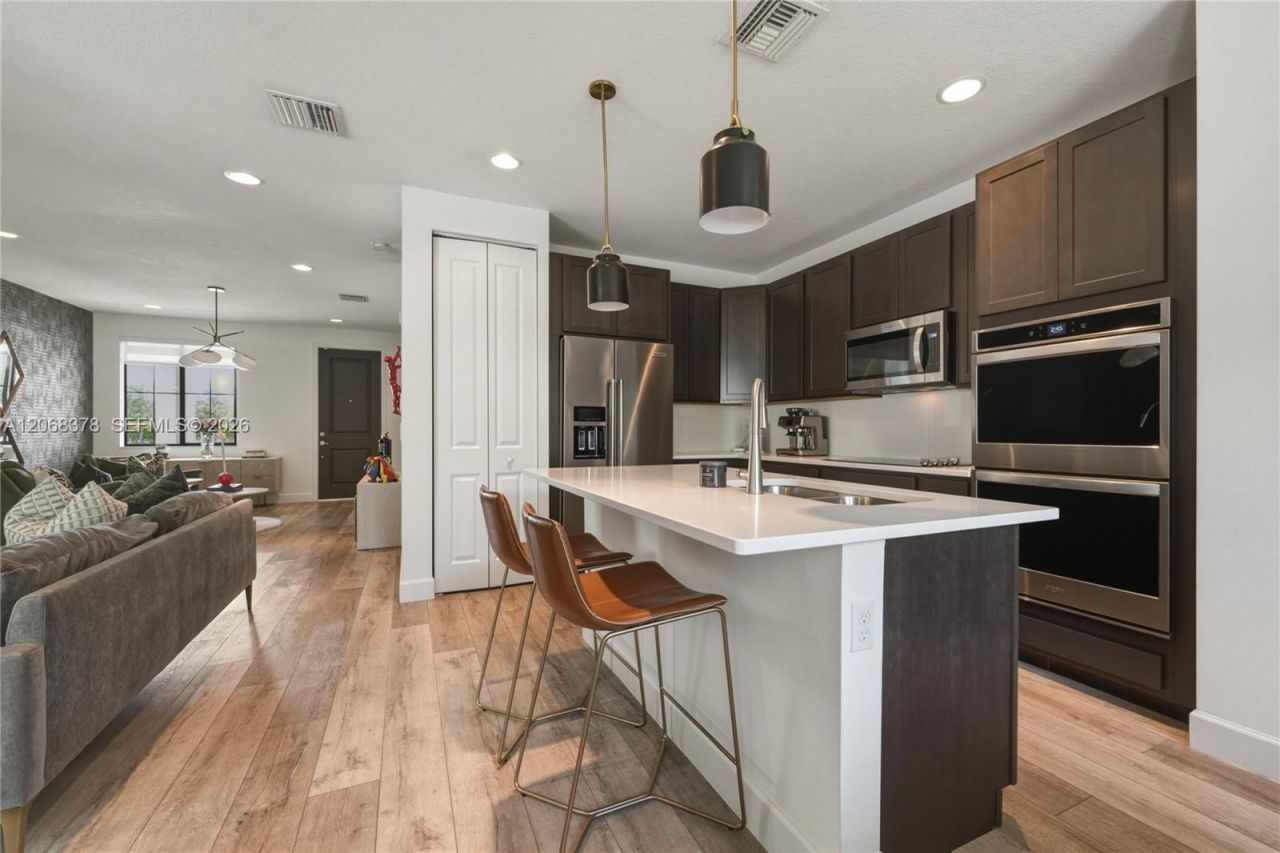 3545 NW 1st St, Pompano Beach, FL 33069 Photo