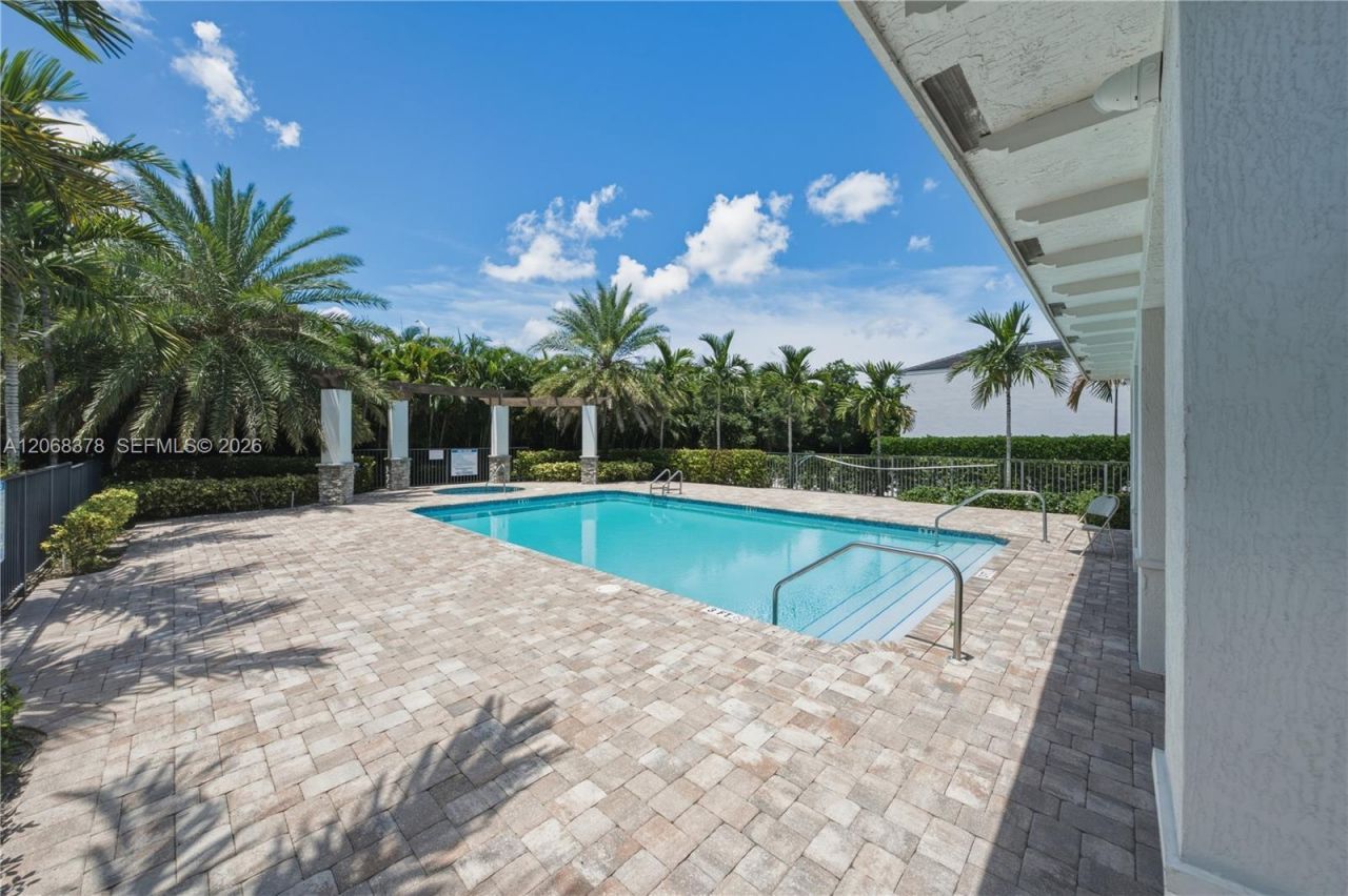 3545 NW 1st St, Pompano Beach, FL 33069 Photo