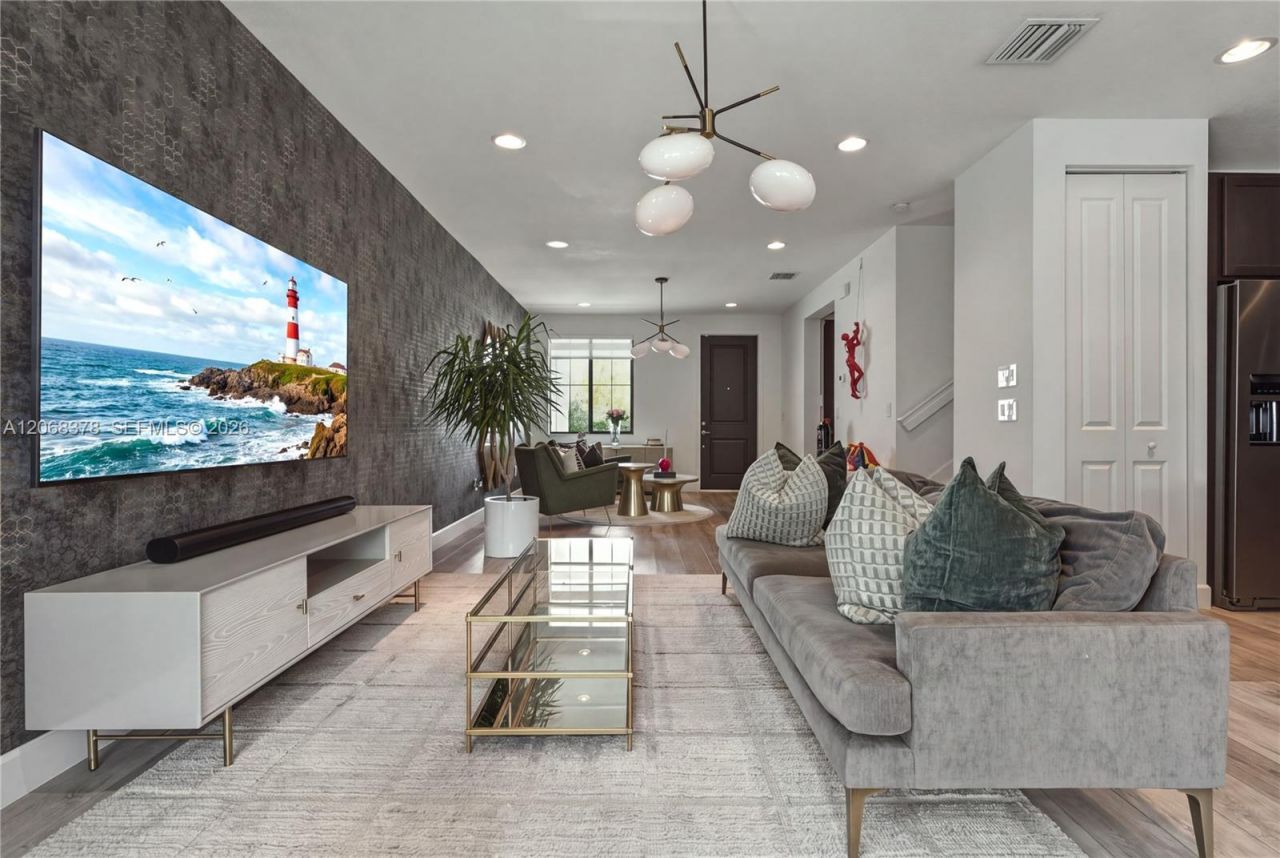 3545 NW 1st St, Pompano Beach, FL 33069 Photo