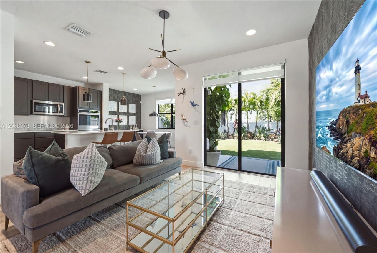 3545 NW 1st St, Pompano Beach, FL 33069 Photo