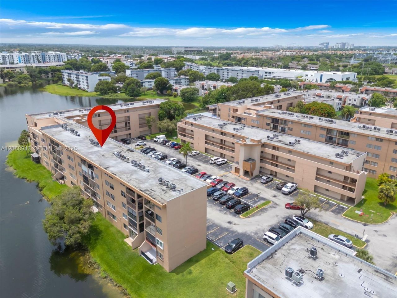 8895 Fontainebleau Blvd , Unit 207, Miami, FL 33172 Photo