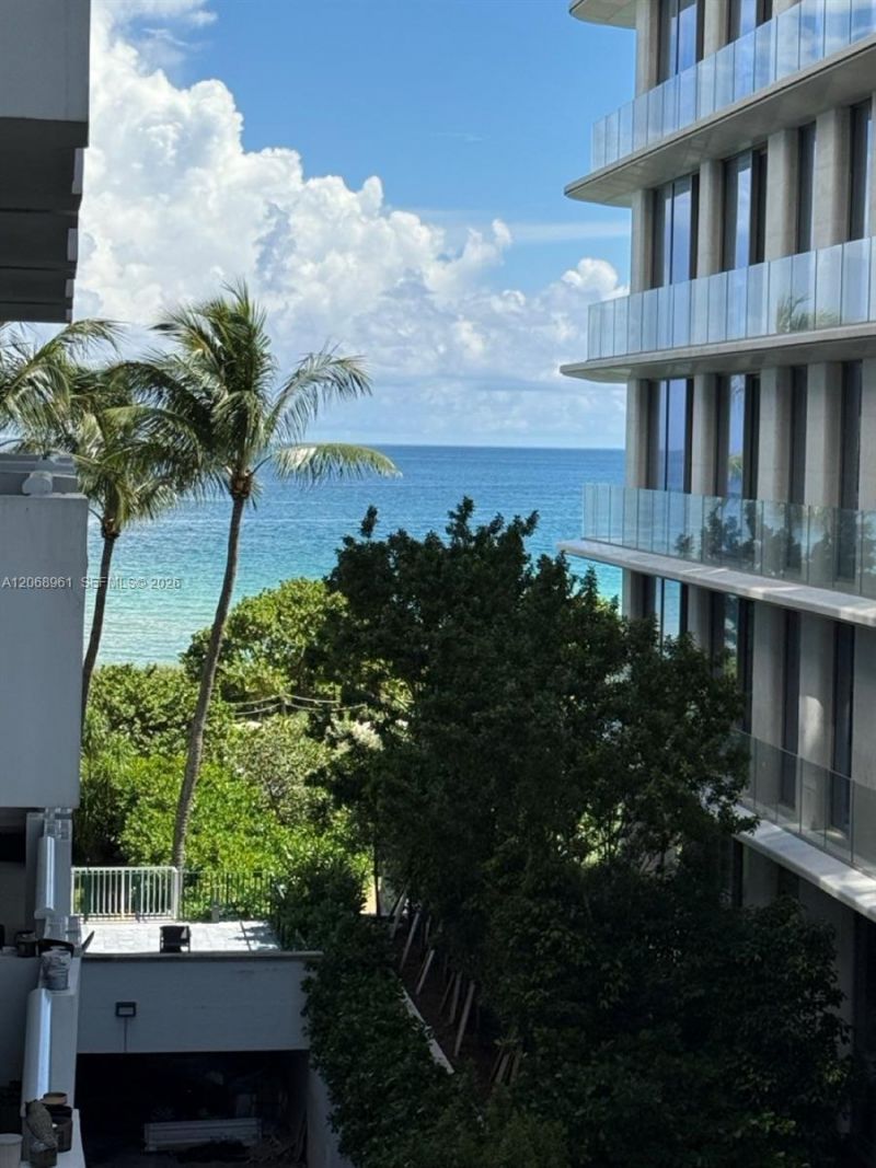 9195 Collins Ave, Unit 512, Surfside, FL 33154 Photo