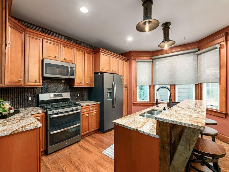 333 E Jenkins Avenue, Columbus, OH 43207 Photo 13