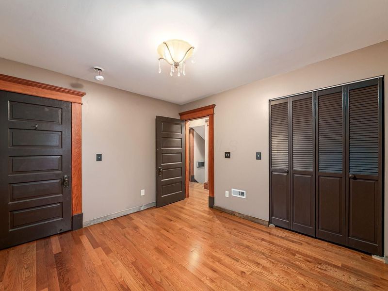 333 E Jenkins Avenue, Columbus, OH 43207 Photo 22