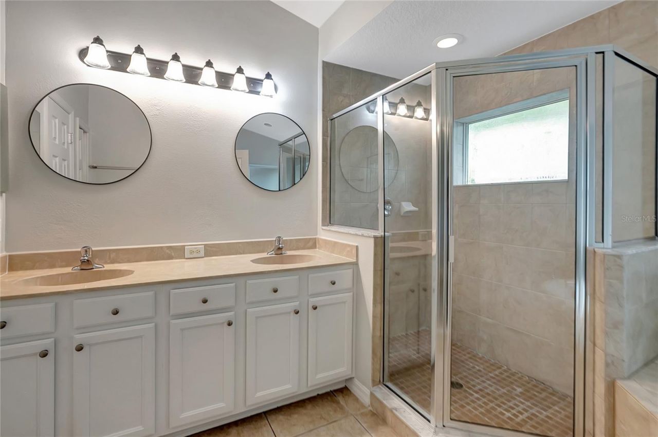 7413 Terrace River Drive, Temple Terrace, FL 33637 Photo