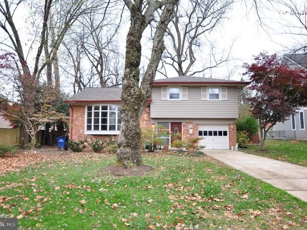 6400 WESTLAND ROAD, BETHESDA, MD 20817