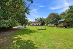 122 Thomas Lane photo 4