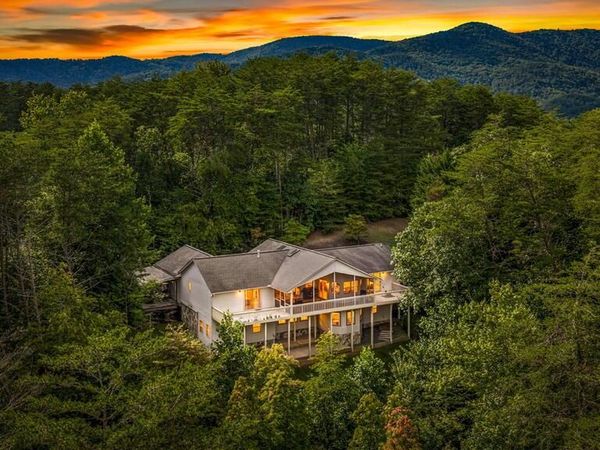 204 Lakeview Dr, Turtletown, TN 37391