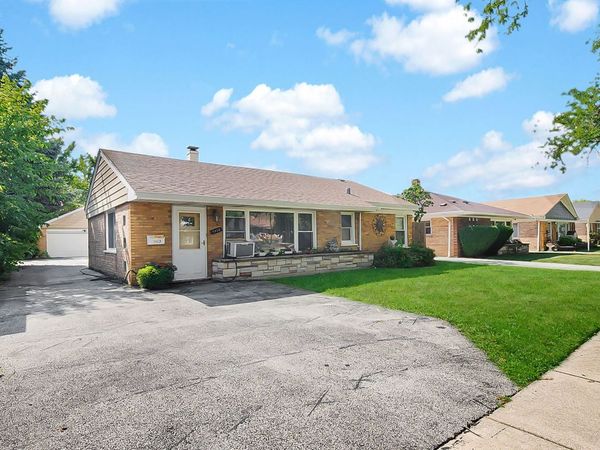7820 S Knox Avenue , Chicago, IL 60652