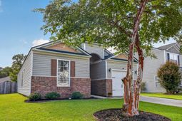 446 Stoney Field Drive photo 4