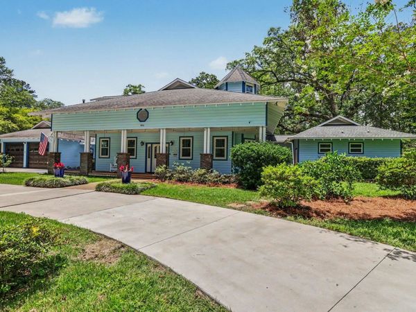 806 Piedmont Drive , Tallahassee, FL 32312