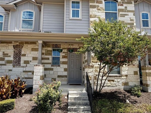 601 Katmai CIR, Pflugerville, TX 78660