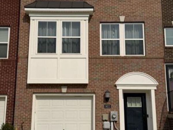 5822 JOHN KEATS PLACE, WHITE PLAINS, MD 20695