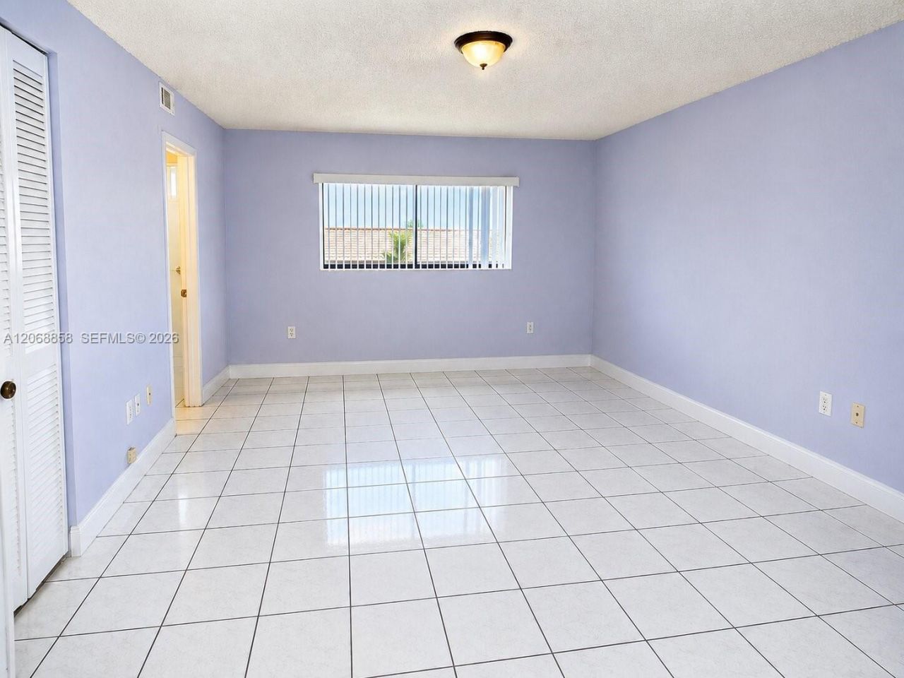 5290 W 21st Ct , Unit 304, Hialeah, FL 33016 Photo
