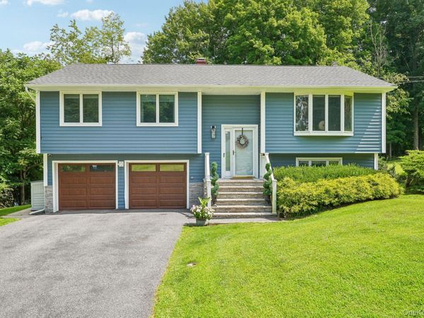 111 Hilltop Road, Monroe, NY 10950