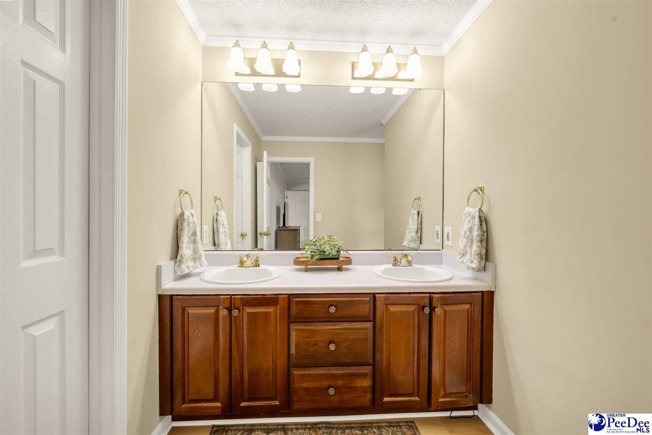 124 Peachtree Drive Photo 33