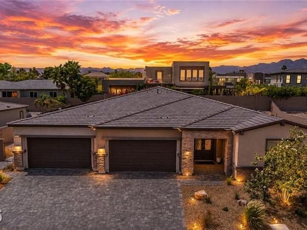 2669 Pioneer Estates Court, Las Vegas, NV 89117