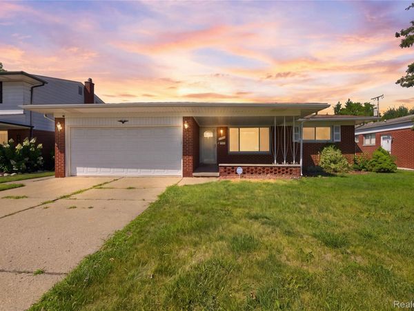 11165 Hanna Drive, Sterling Heights, Mi 48312