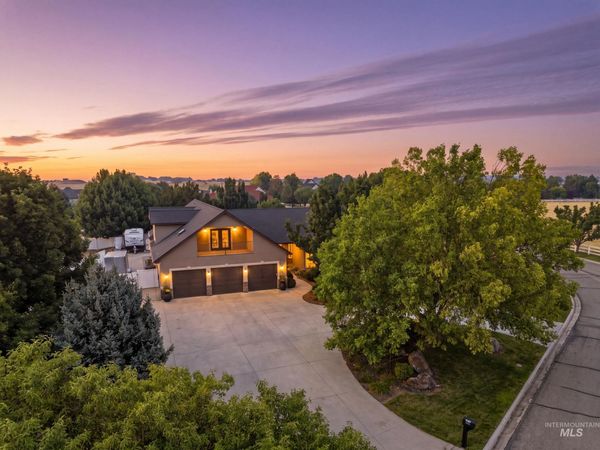 236 E Shafer View Dr, Meridian, ID 83642
