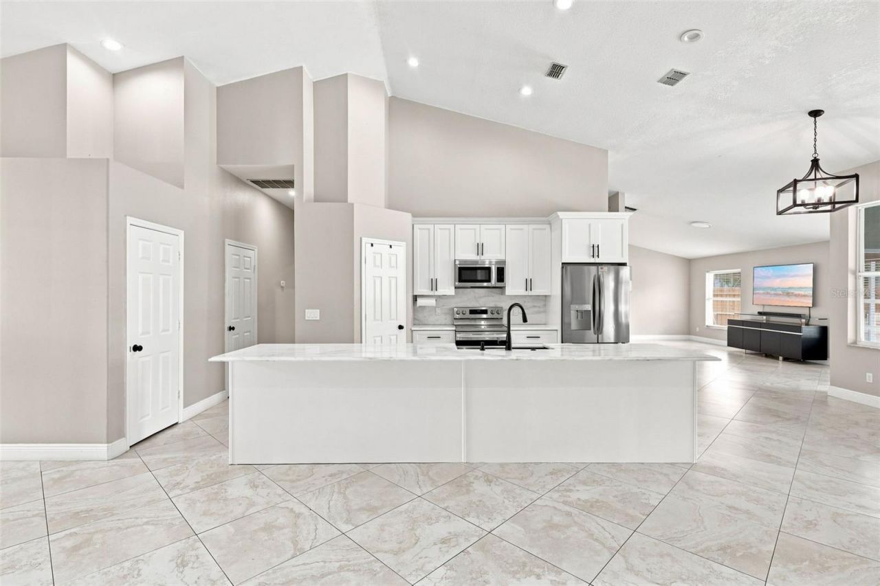 3716 Gatlin Place Circle, Orlando, FL 32812 Photo