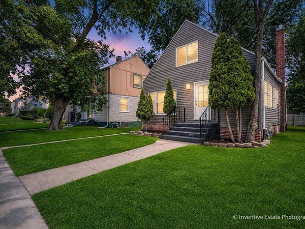 14813 Evers Street , Dolton, IL 60419