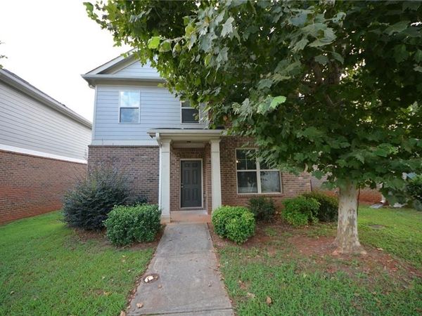 167 Daisy Circle , Mcdonough, GA 30252