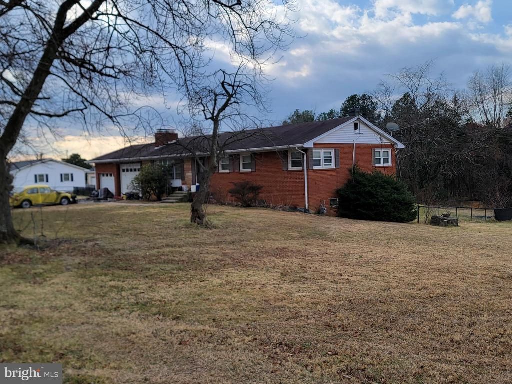 7628 Huron Drive, Gainesville, VA 20155 Main Photo